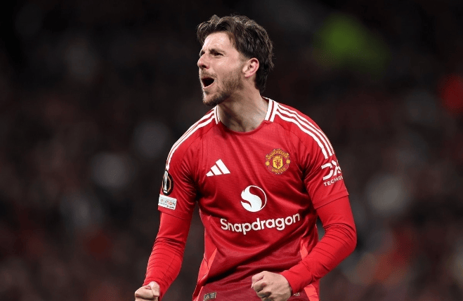 星空体育网页版入口-阿尔艾因赛前发布会：全队信心满满迎战曼联