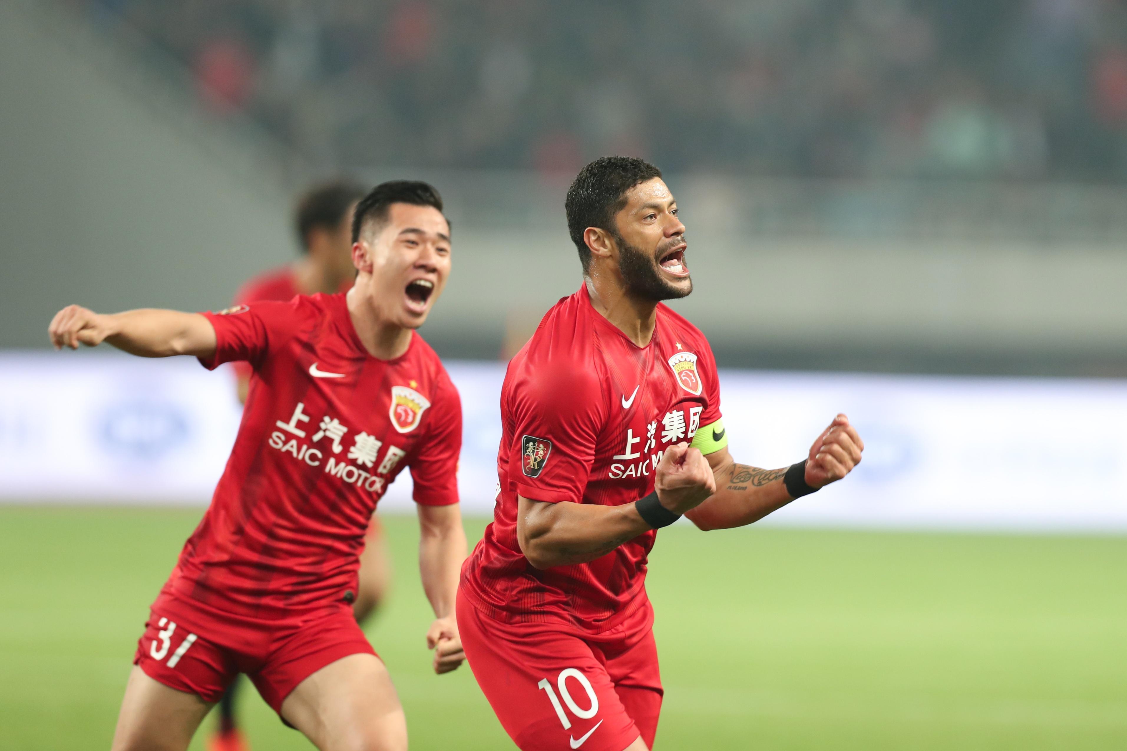 星空体育官网-包含上海海港成为本场最大亮点，欧洲杯瞬间破防，救主的词条