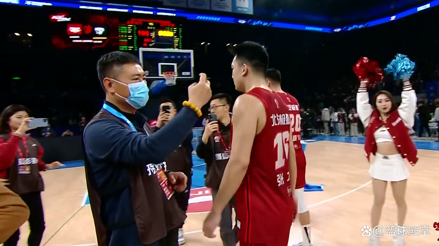 星空体育地址-包含海伍德进球得分，成为球队战胜功臣的词条