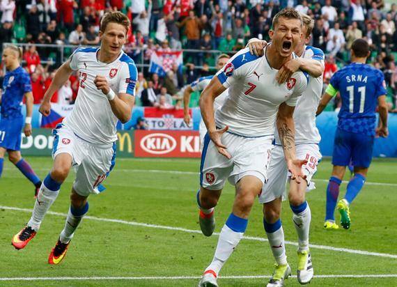 高手较量:丹麦迎战克罗地亚 高手较量:丹麦迎战克罗地亚