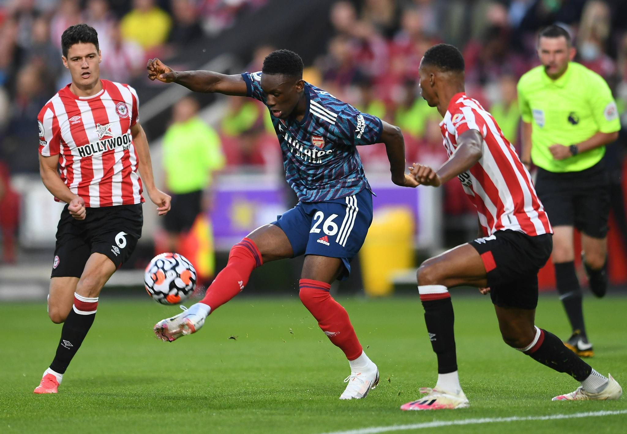 包含云达不莱梅客场大胜弗赖堡，全取三分的词条