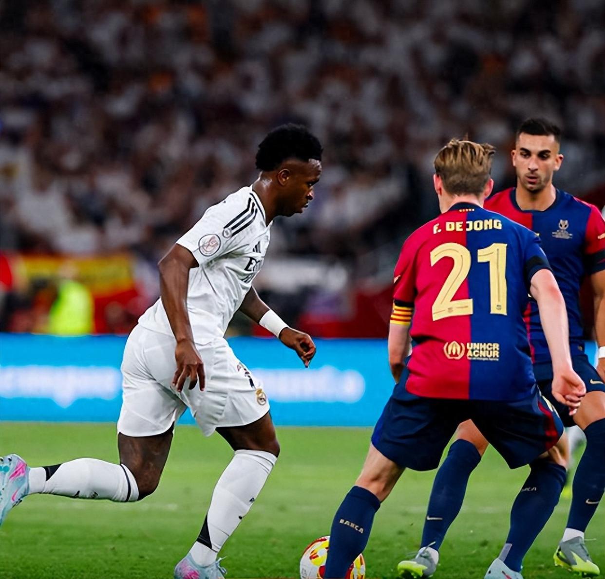 星空体育官网app-皇马连胜势不可挡，冲击冠军