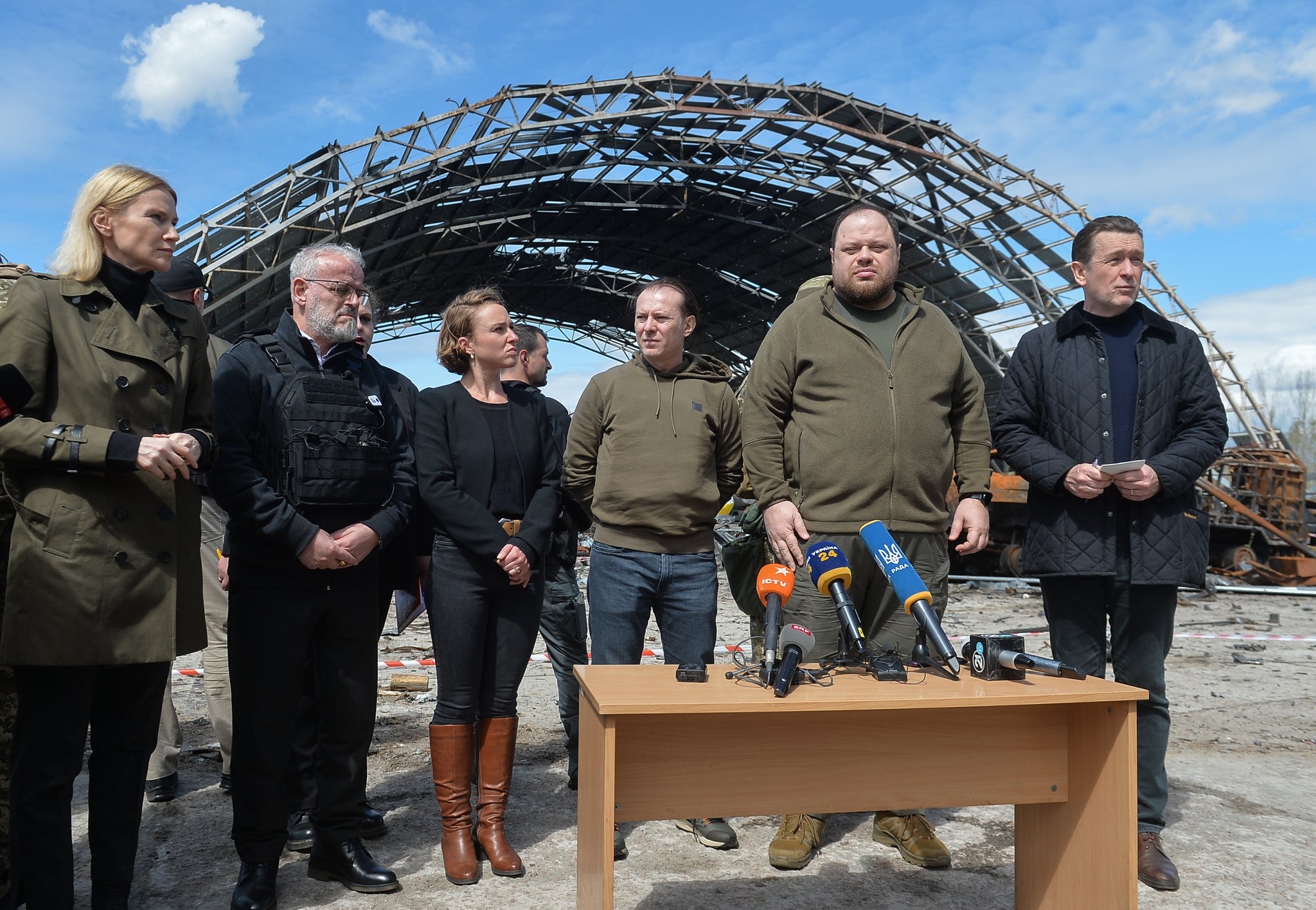 星空体育网站-北马其顿惜败乌克兰，小组出线前景渺茫