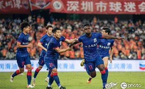 星空体育中国官网-申花迎战恒大，两队实力相当谁会笑到最后？