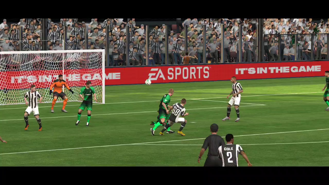 高效射门：前锋射门精准为球队取得胜利的简单介绍