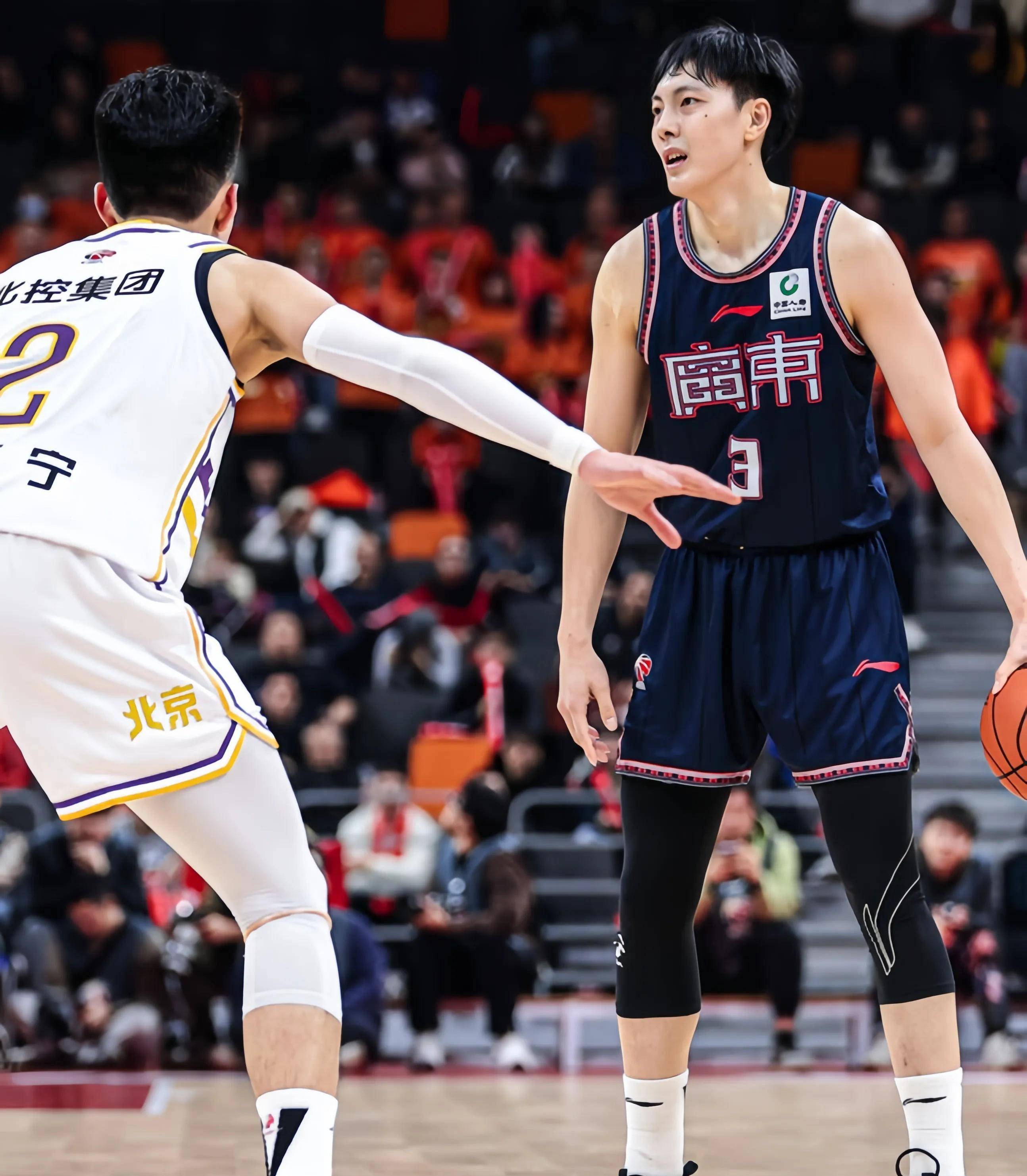 星空体育地址-CBA球队实力强大，展现出战胜对手的决心