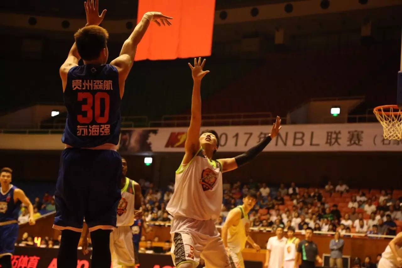 星空体育娱乐-包含梅斯主场豪取胜利，取得关键三分的词条