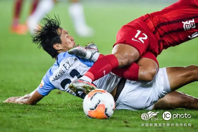 星空体育直播-包含广州富力浙江球队挑战，全取三分的词条