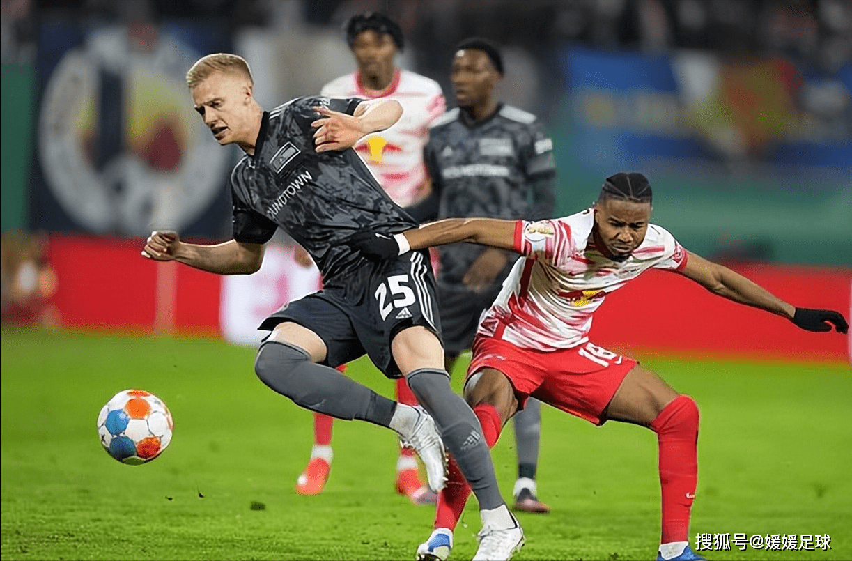 星空体育馆-柏林联队主场力克对手，赢得关键三分的简单介绍