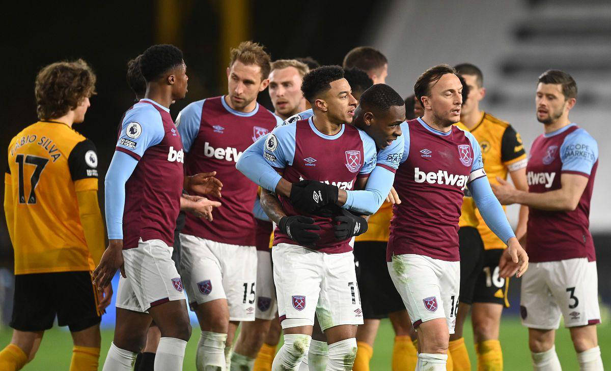 狼队球员伤患不断,保级形势不妙的简单介绍 狼队球员伤患不断,保级形势不妙的简单介绍