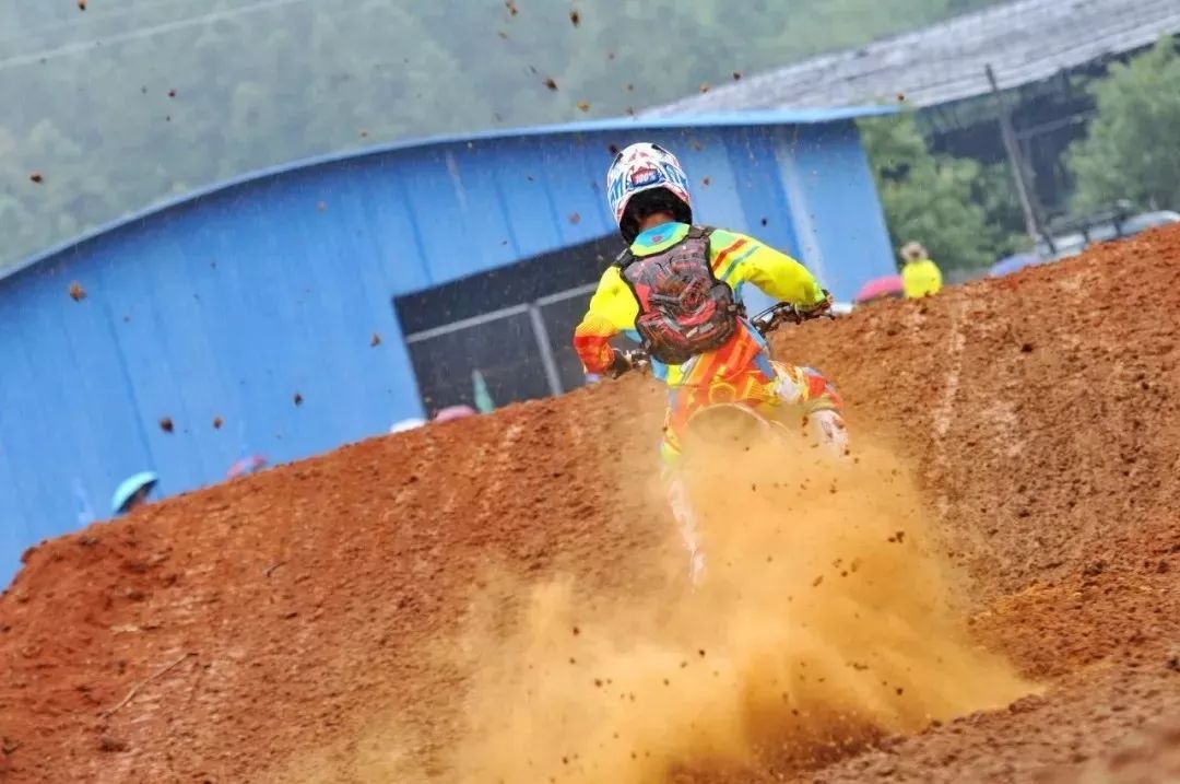 燃烧的激情,精彩的对决即将上演 燃烧的激情,精彩的对决即将上演