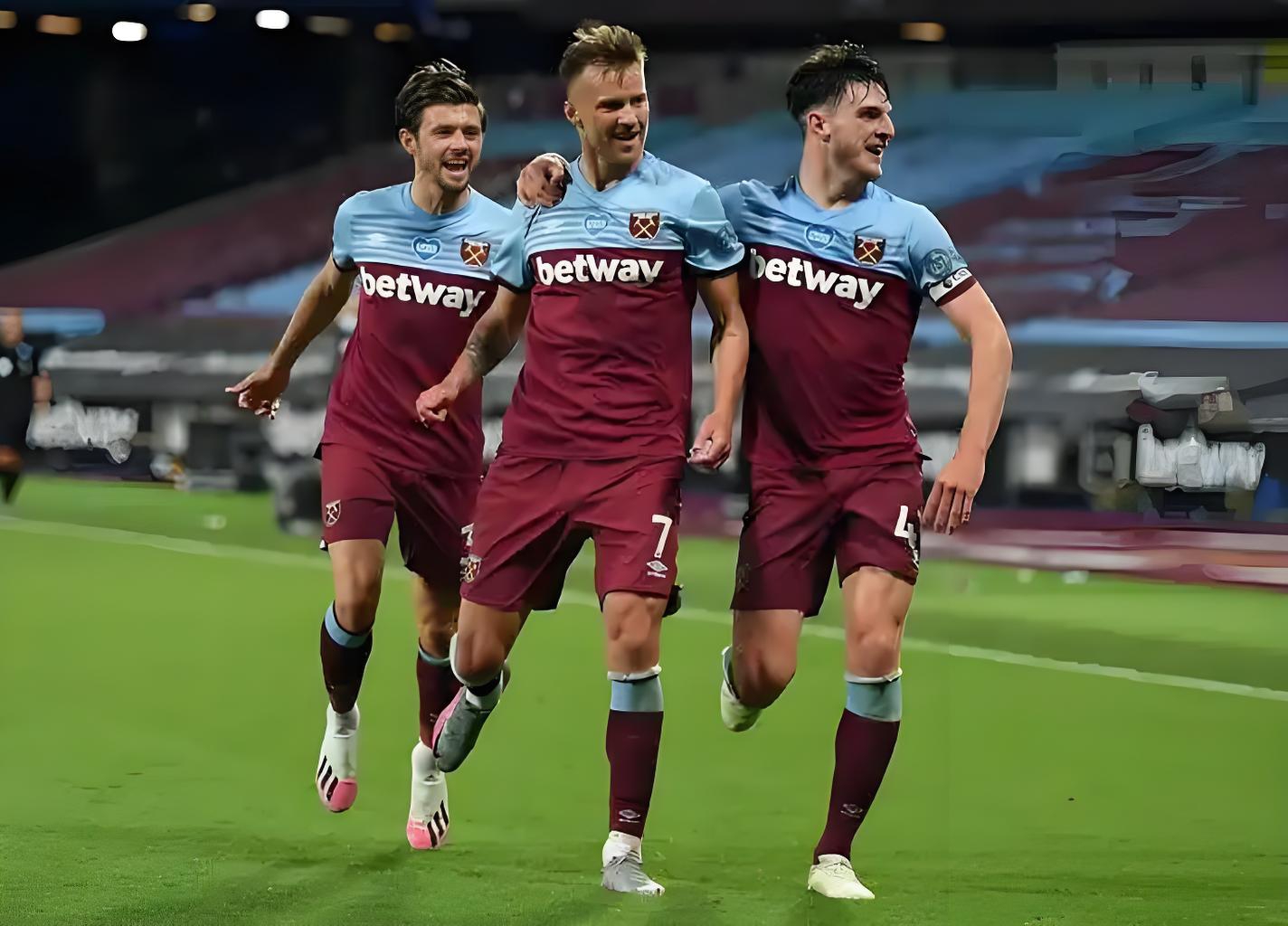 包含乌迪内斯逆袭赢球,球队状态逐渐回暖积分有所提升的词条 包含乌迪内斯逆袭赢球,球队状态逐渐回暖积分有所提升的词条