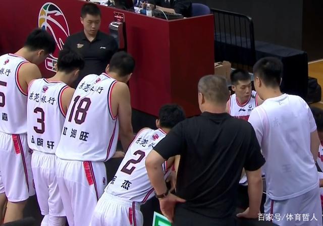 江西队大胜湖北队,豪取三分的简单介绍 江西队大胜湖北队,豪取三分的简单介绍