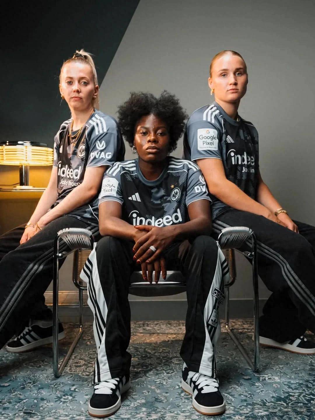 星空体育竞技-法兰克福足球俱乐部的新一轮比赛即将开始的简单介绍